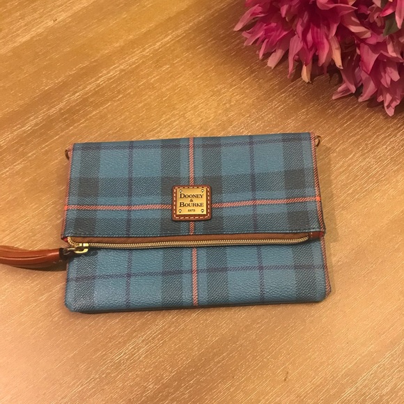 Dooney and Bourke Tiverton blue plaid bag - Picture 3 of 13